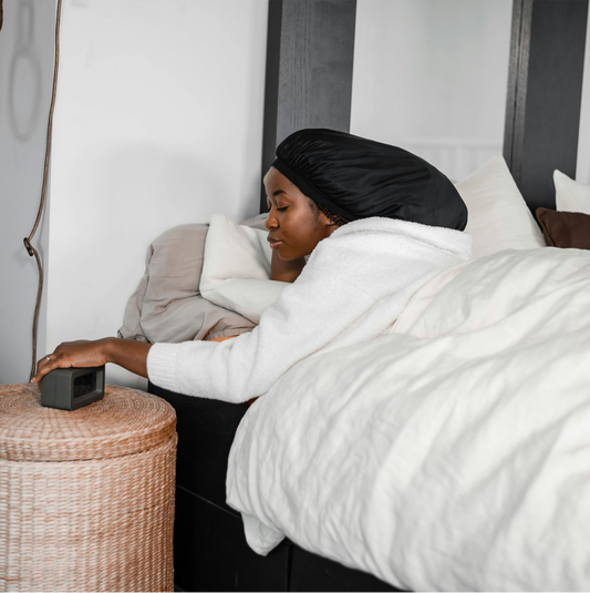 LUNA SATIN SLEEP CAP